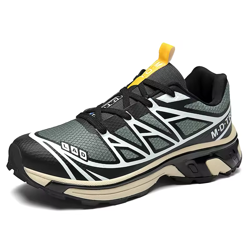 OUTLET™ XT-6 Sneaker